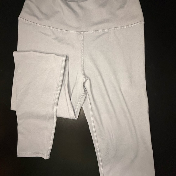 Wild Fable Gray Leggings - Picture 1 of 1